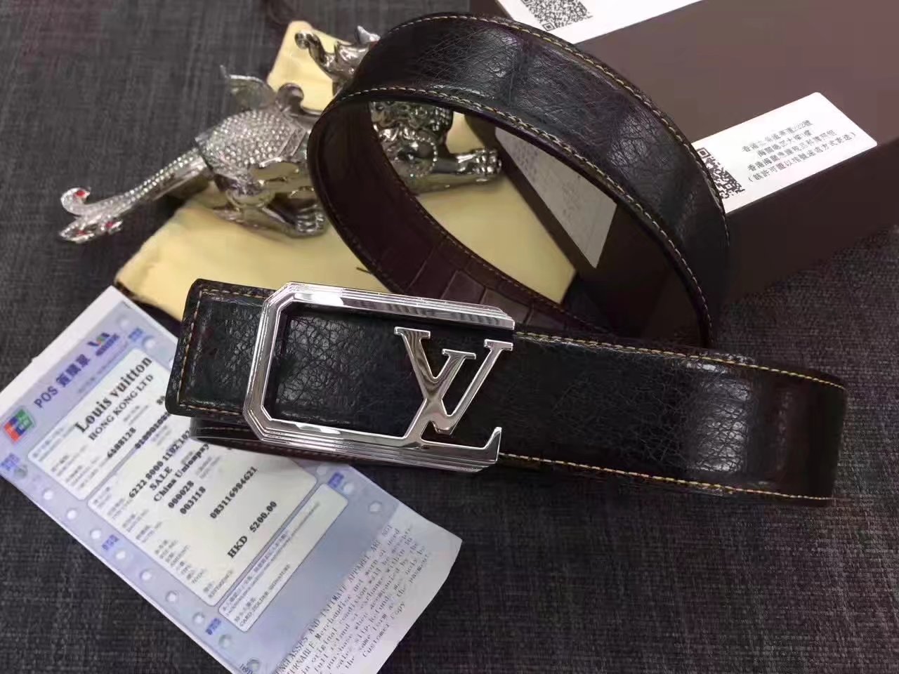 Louis Vuitton Crocodile Grain Leather Reversible Brown Belt 005