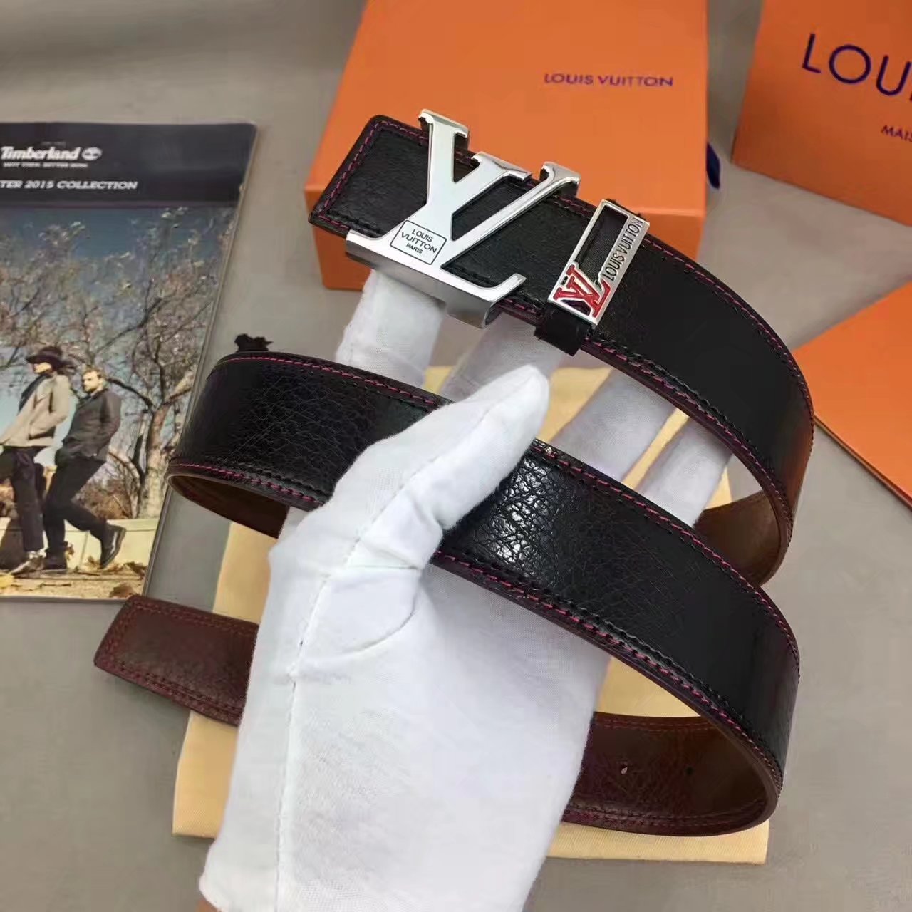 Louis Vuitton Leather Reversible Black Belt 001