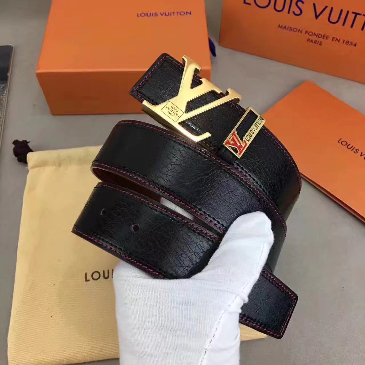 Louis Vuitton Leather Reversible Black Belt 003