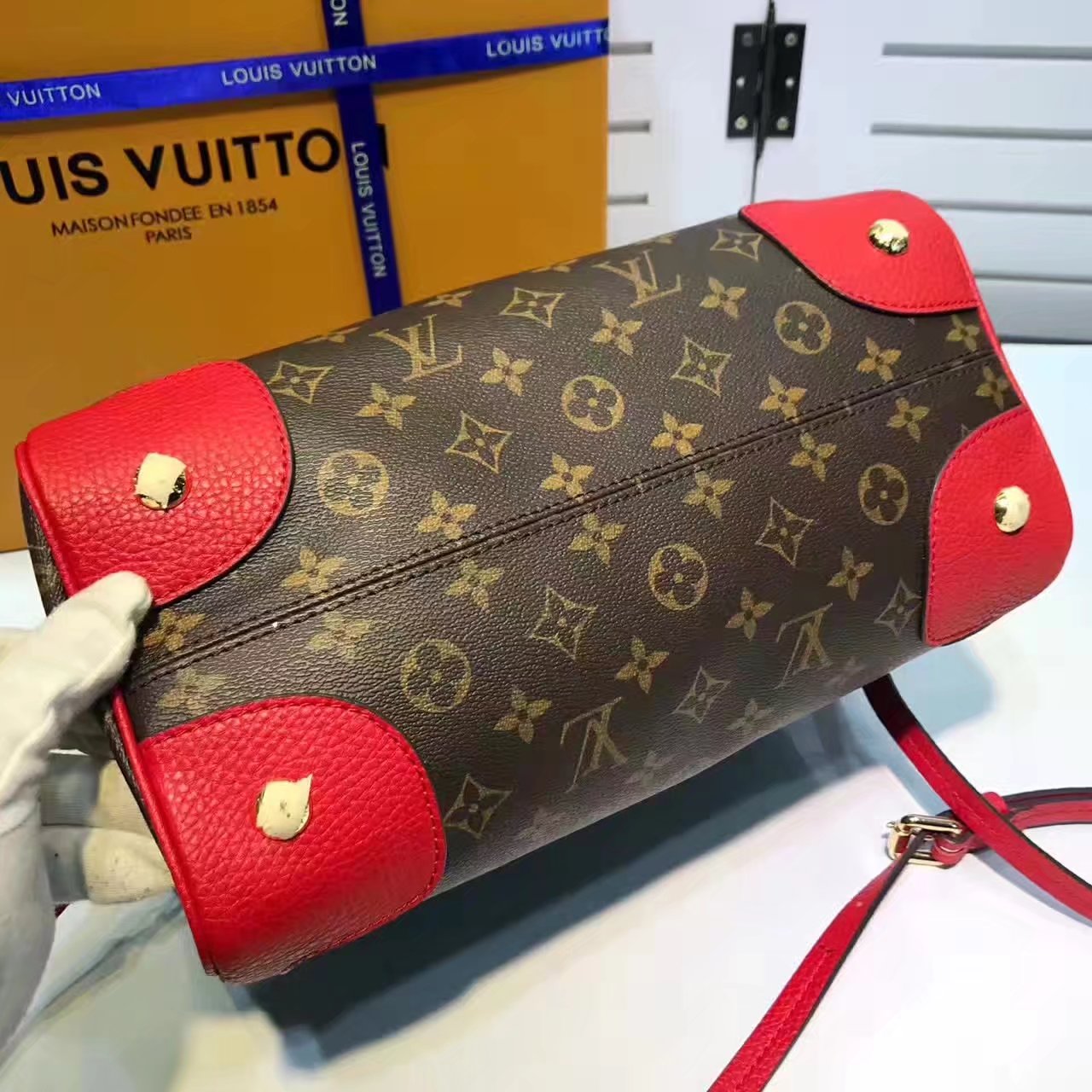 Louis Vuitton M40546 Retiro Monogram Canvas Cherry