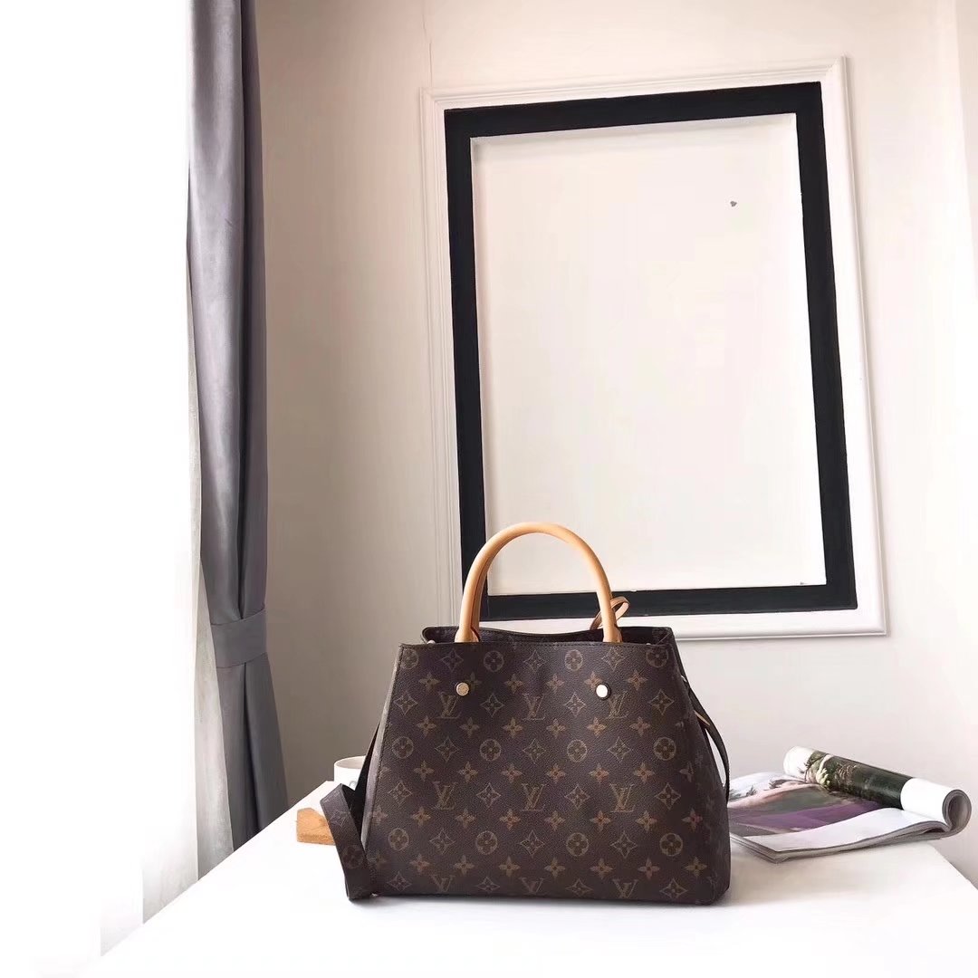 Louis Vuitton M41056 Montaigne MM Monogram Coated Canvas