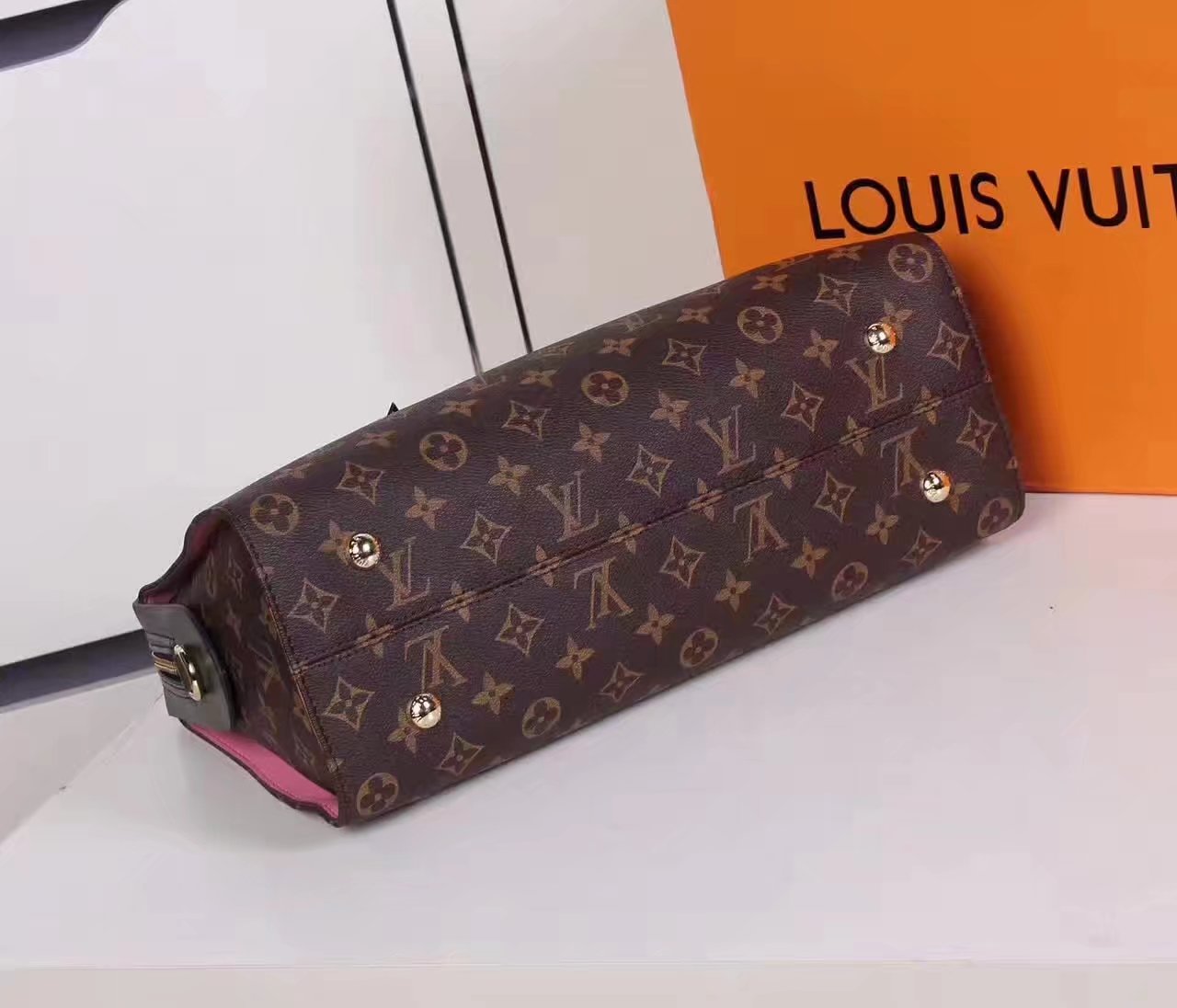 Louis Vuitton M41455 Tuileries Khaki