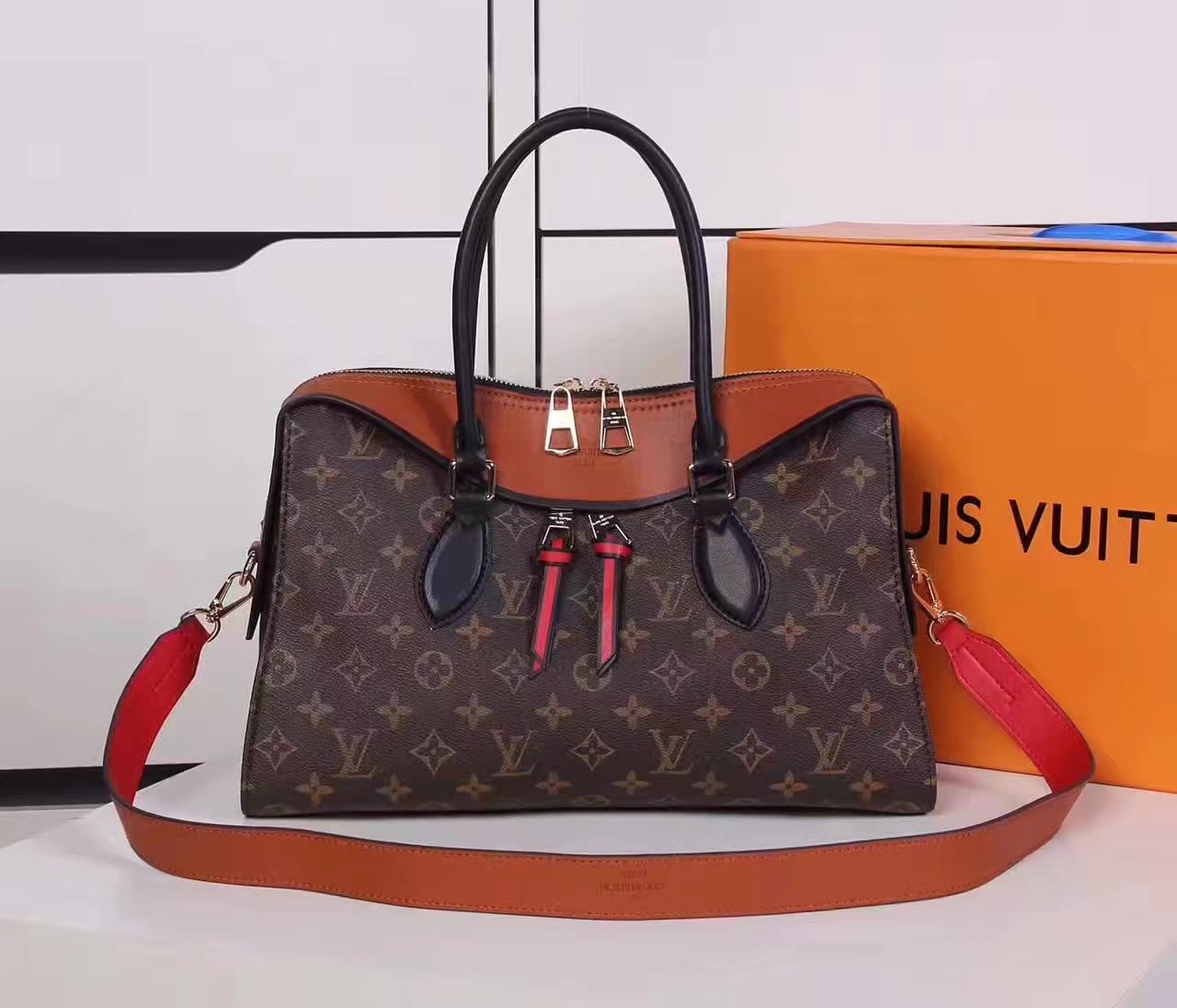 Louis Vuitton M41456 Tuileries Caramel