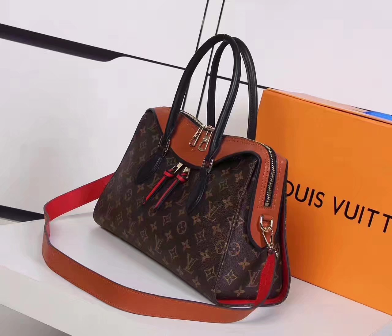 Louis Vuitton M41456 Tuileries Caramel