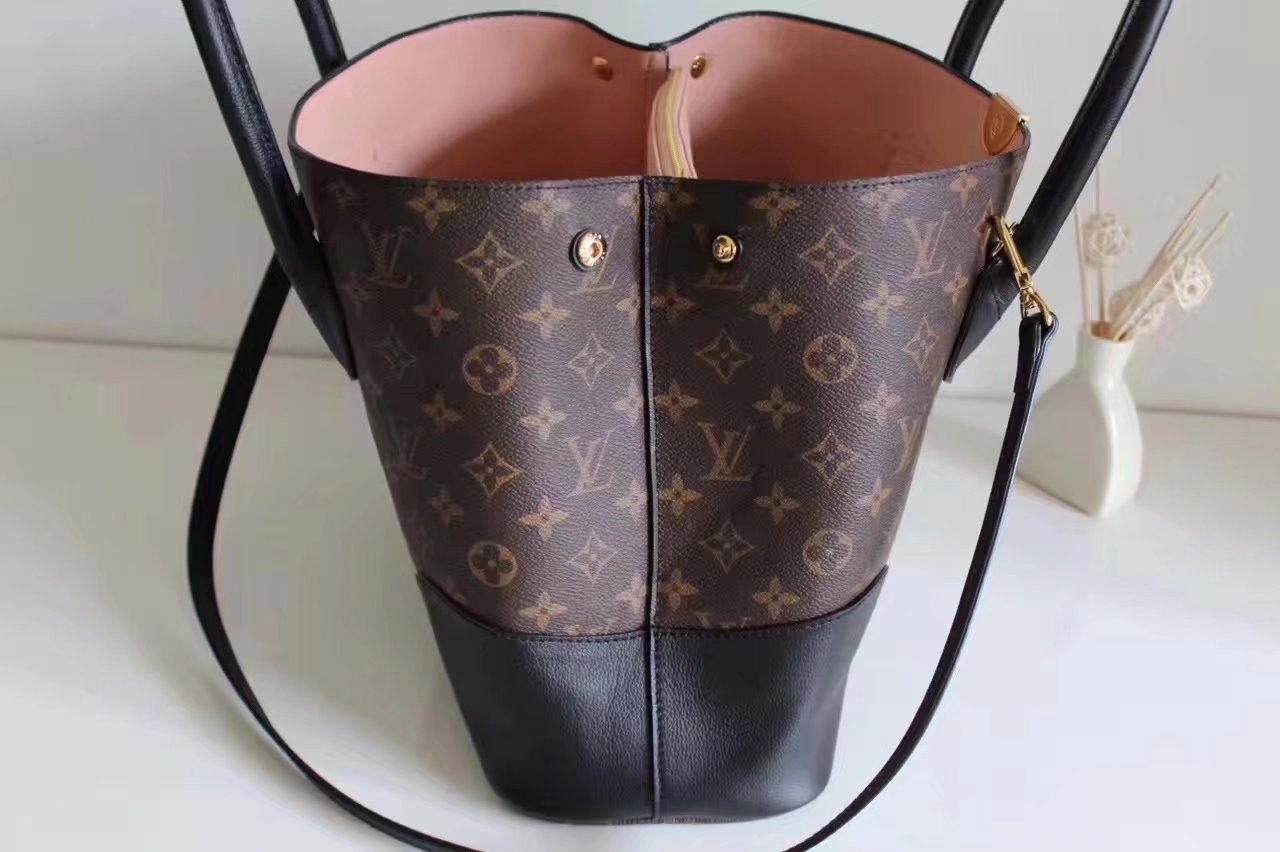 Louis Vuitton M41595 Flandrin Monogram Coated Canvas and Cowhide Leather Exterior Noir