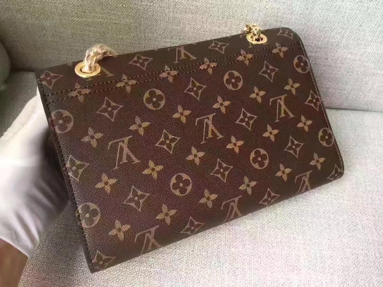 Louis Vuitton M41730 Victoire Monogram Canvas Noir