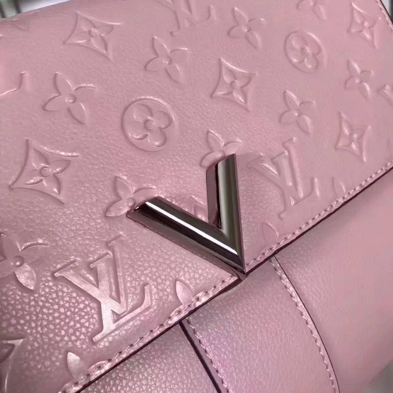 Louis Vuitton M42904 Very Onle Handle Bag Beige