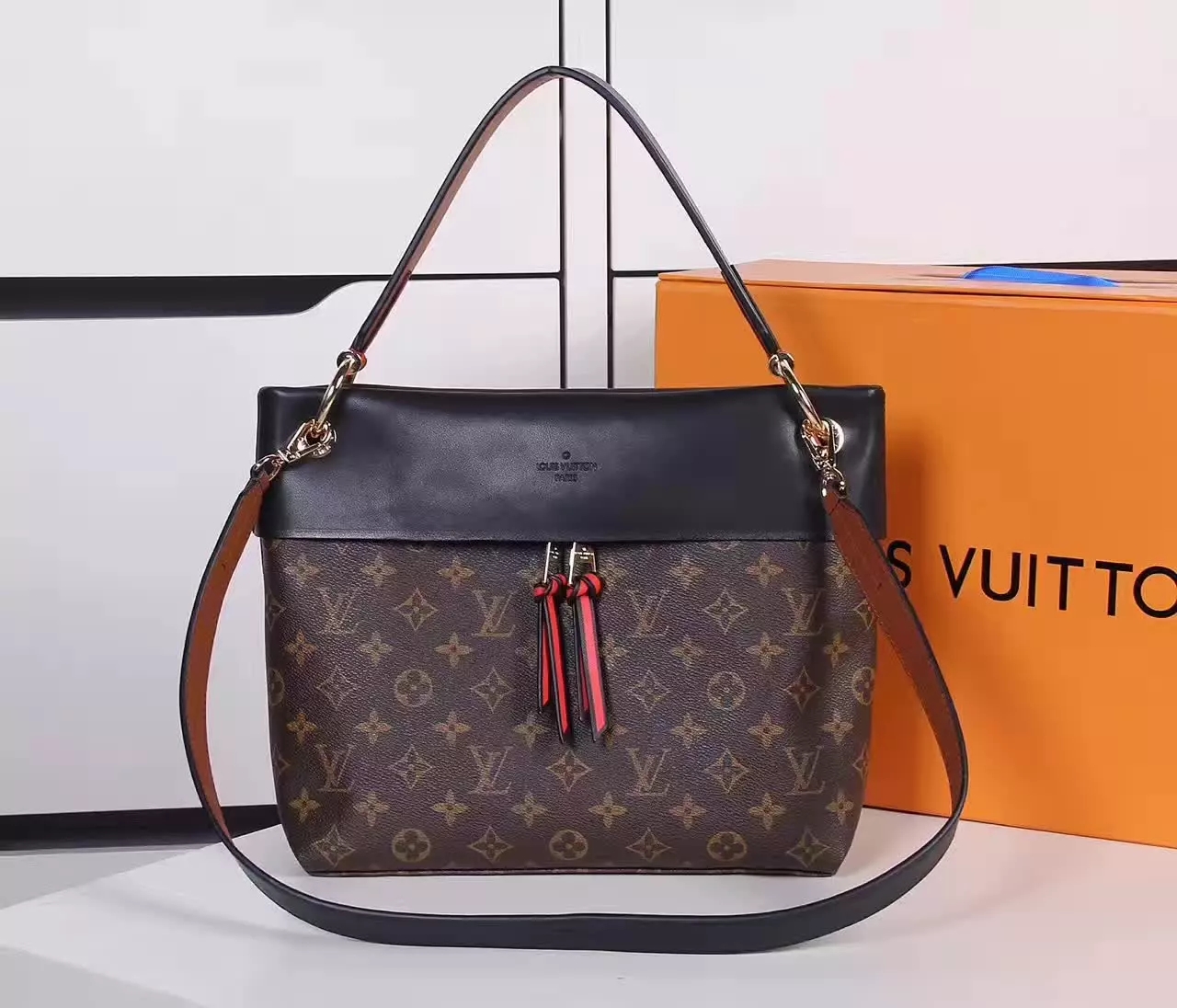 Louis Vuitton M43159 Tuileries Besace Bags Monogram Canvas Black