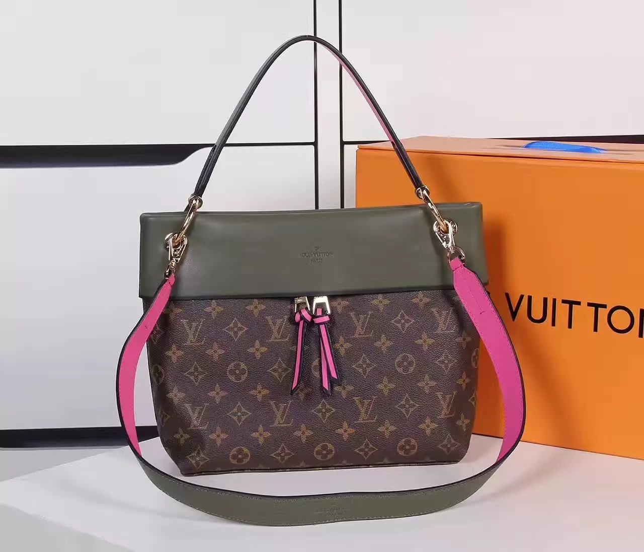 Louis Vuitton M43159 Tuileries Besace Bags Monogram Canvas