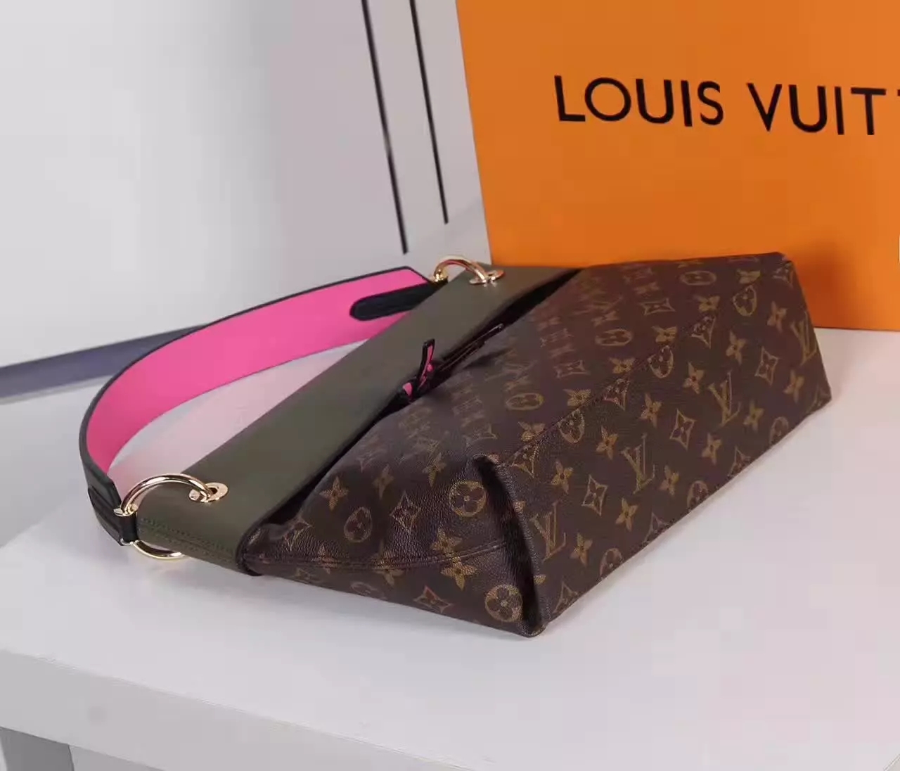 Louis Vuitton M43159 Tuileries Besace Bags Monogram Canvas