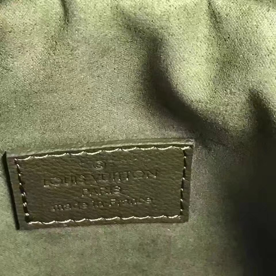 Louis Vuitton M43250 Vosges MM Khaki 