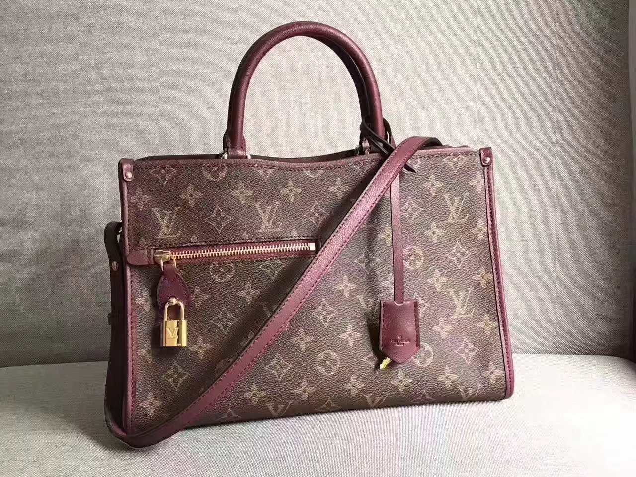 Louis Vuitton M43462 Popincourt PM Monogram Coated Canvas Raisin