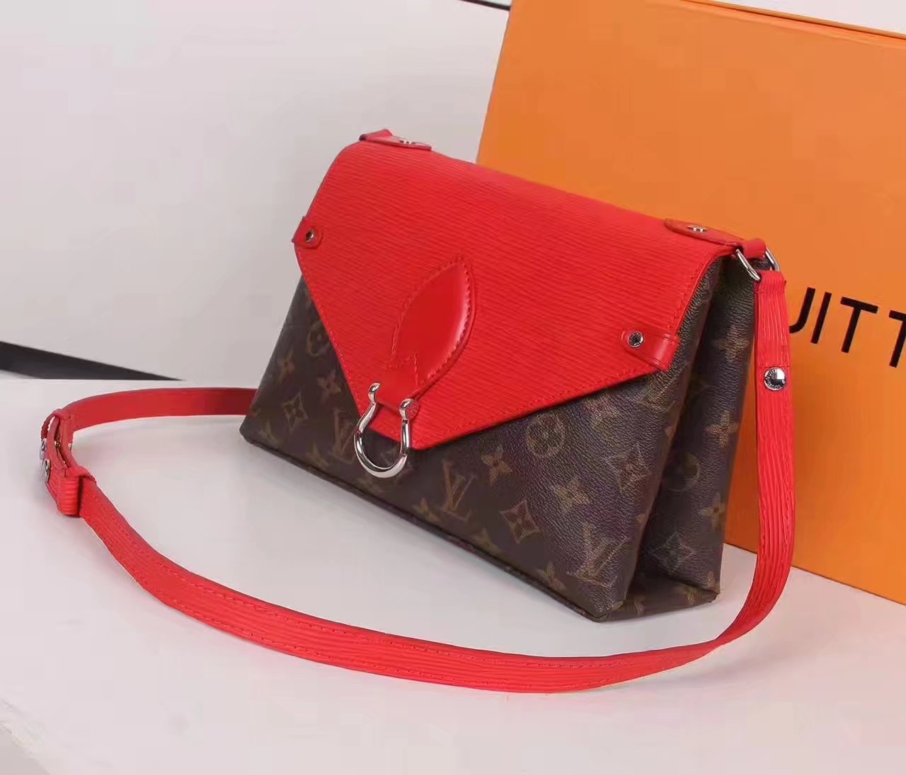 Louis Vuitton M44031 Saint Michel Magnetic Flap Shoulder Bag Red