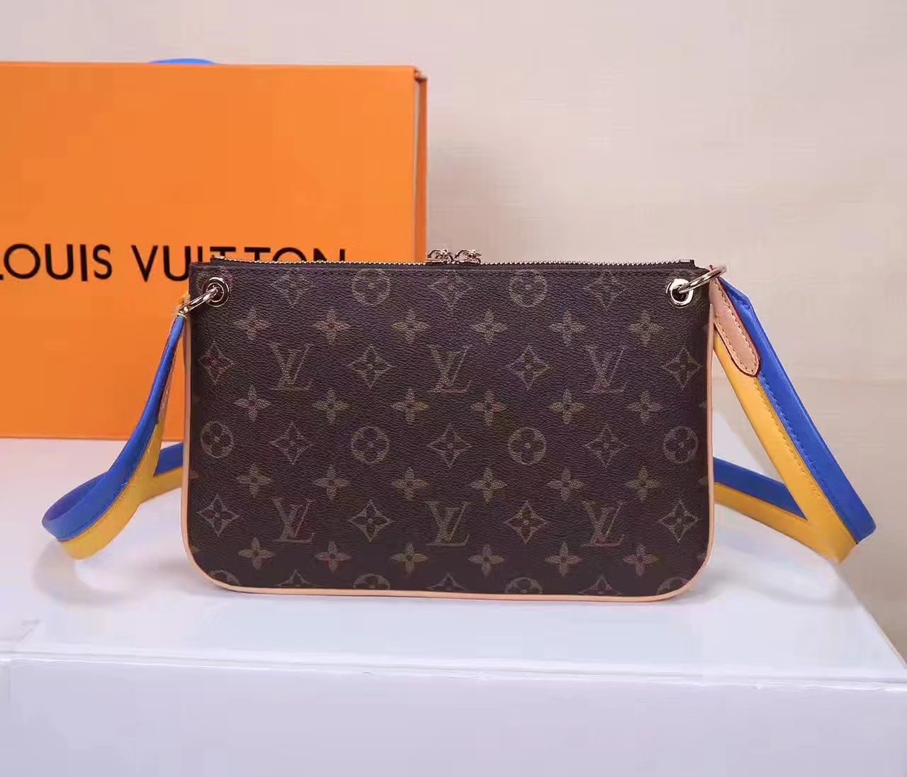 Louis Vuitton M44053 Lorette Coated Monogram Canvas Exterior