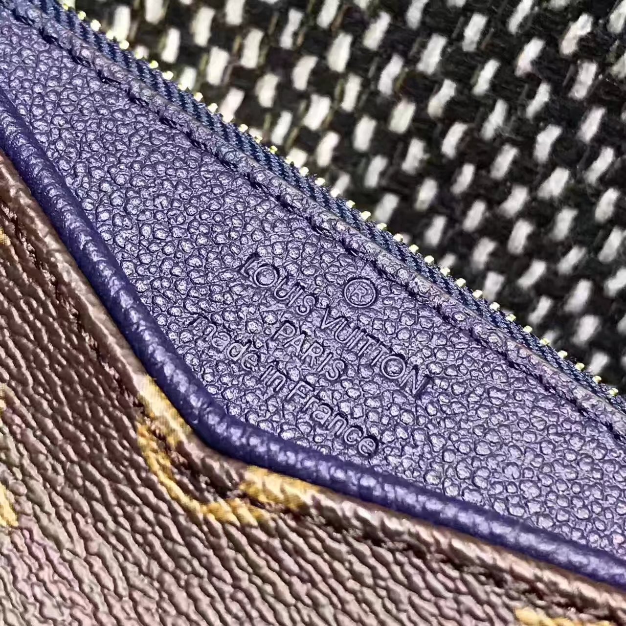 Louis Vuitton M44058 Pallas Clutch Bleu Marine