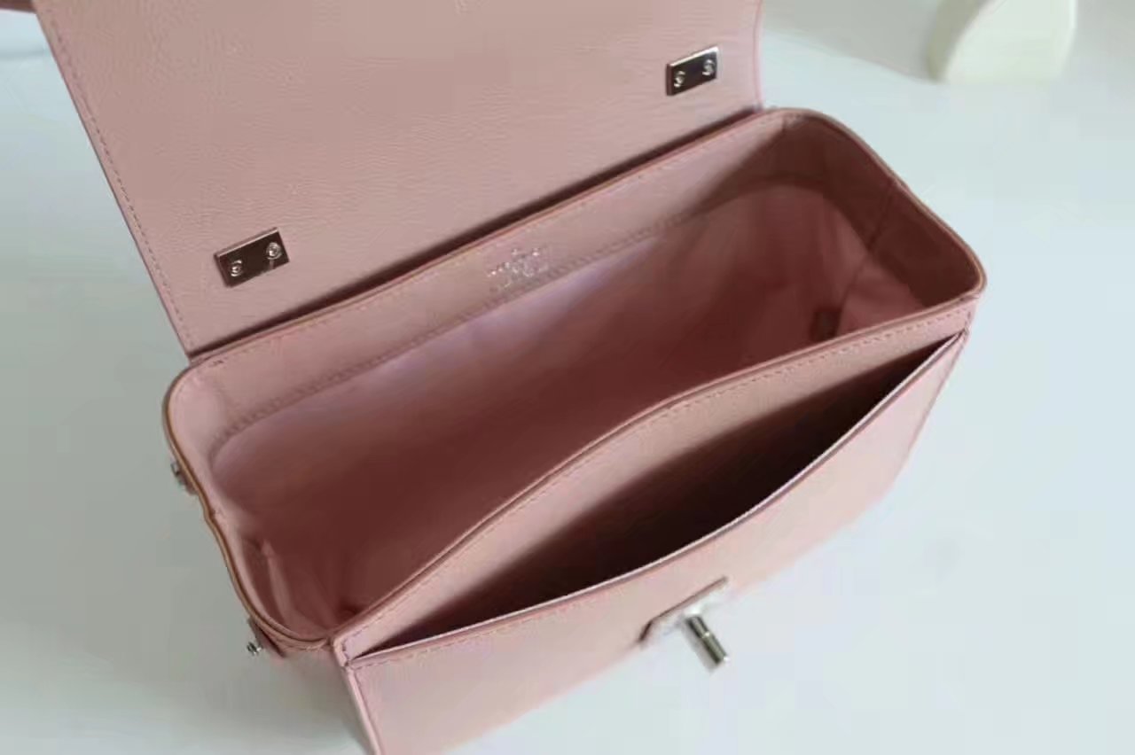 Louis Vuitton M51201Lockme II BB Rose Ballerine Soft calf leather