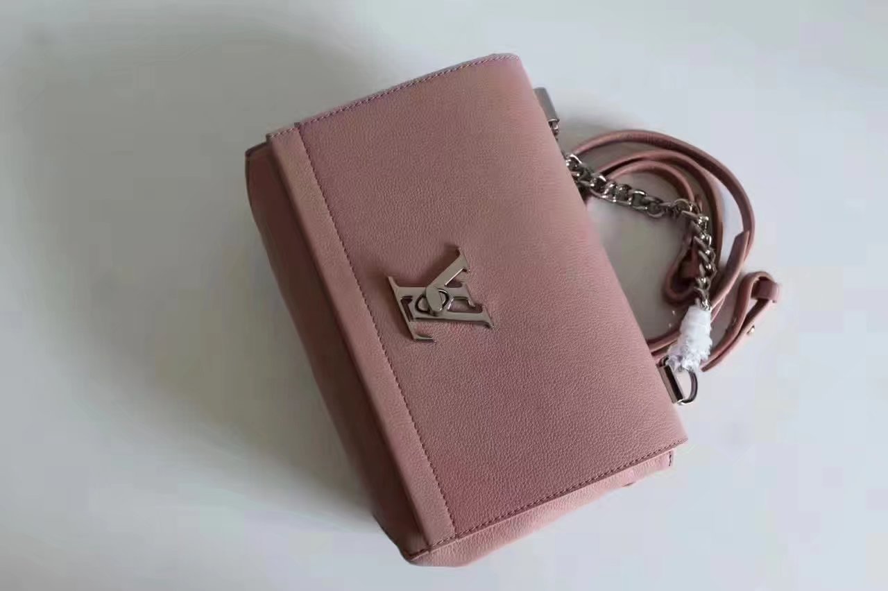 Louis Vuitton M51201Lockme II BB Rose Ballerine Soft calf leather