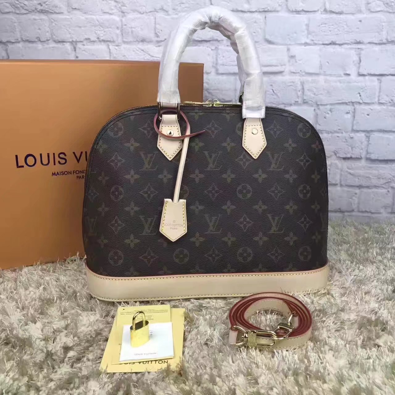 Louis Vuitton M53151 Alma PM Monogram Canvas