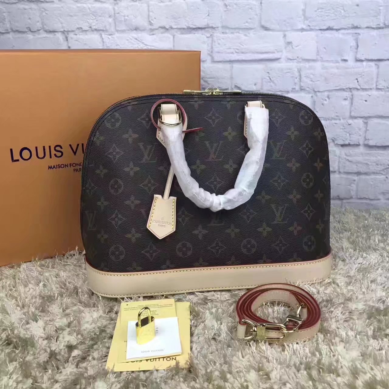 Louis Vuitton M53151 Alma PM Monogram Canvas