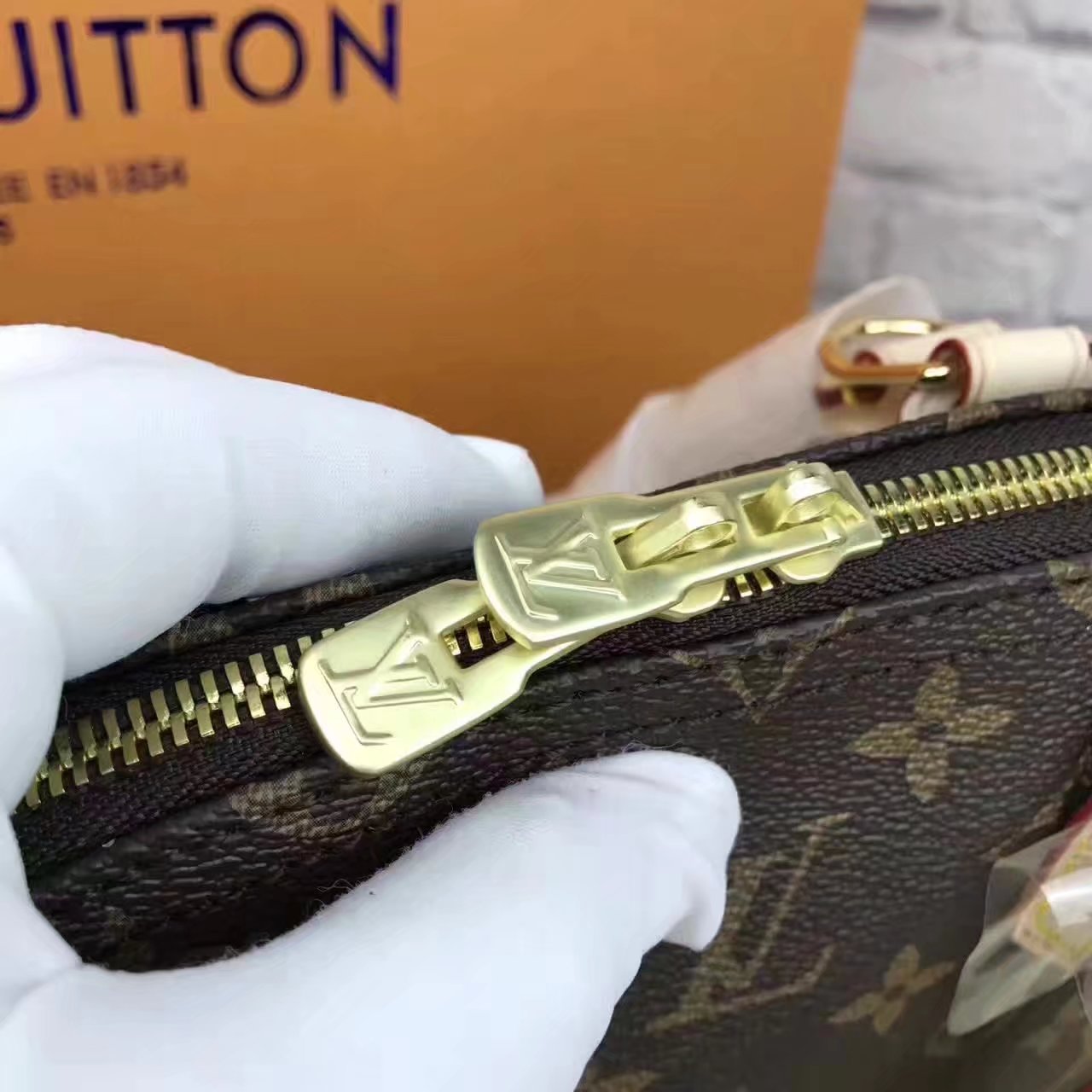 Louis Vuitton M53152 Alma BB Monogram Canvas