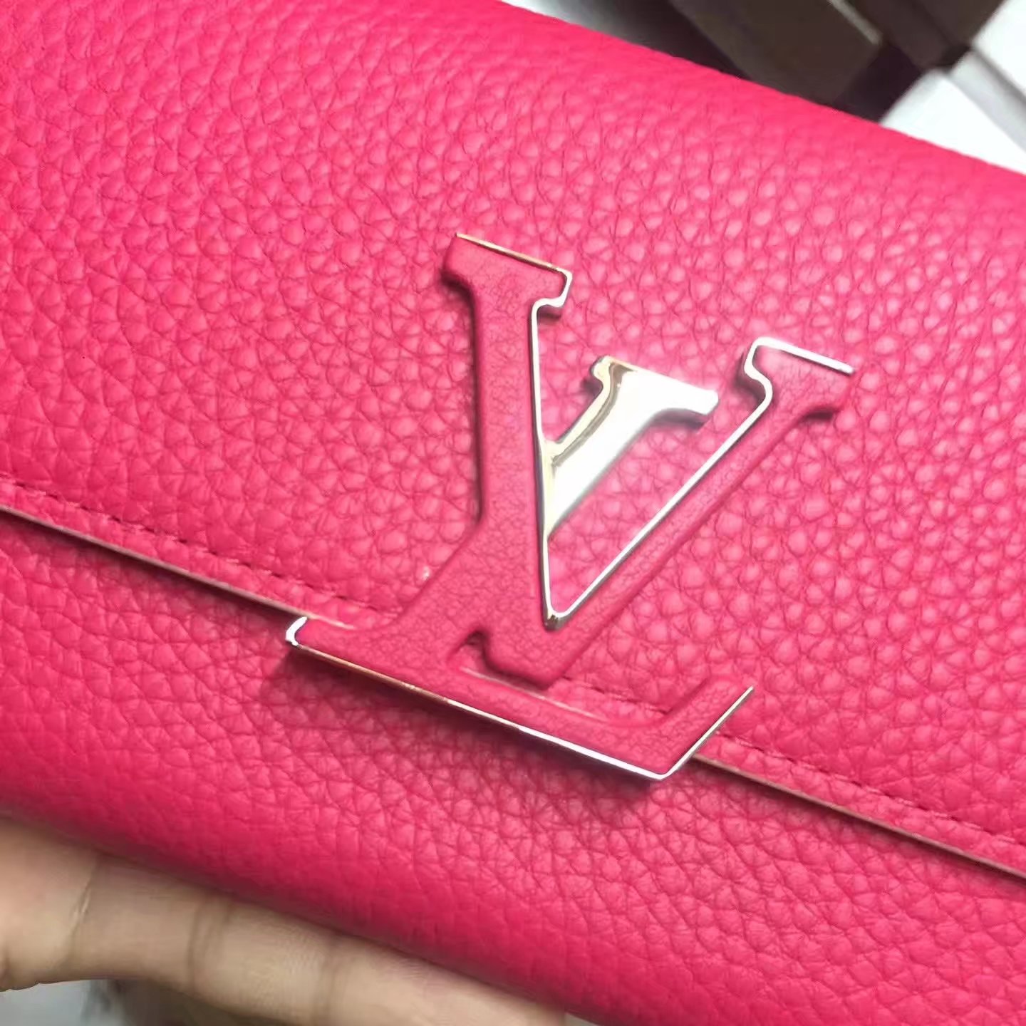 Louis Vuitton M61250 Capucines Wallet Taurillon Leather