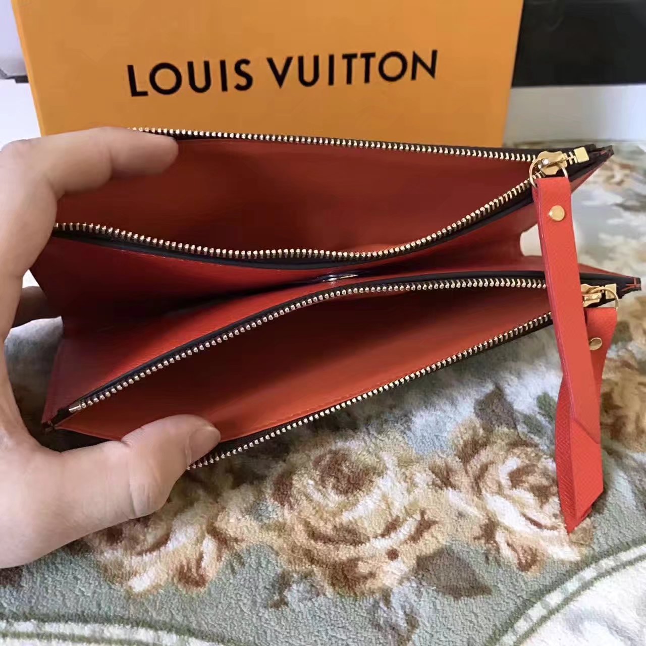 Louis Vuitton M61269 Adele Wallet Coquelicot