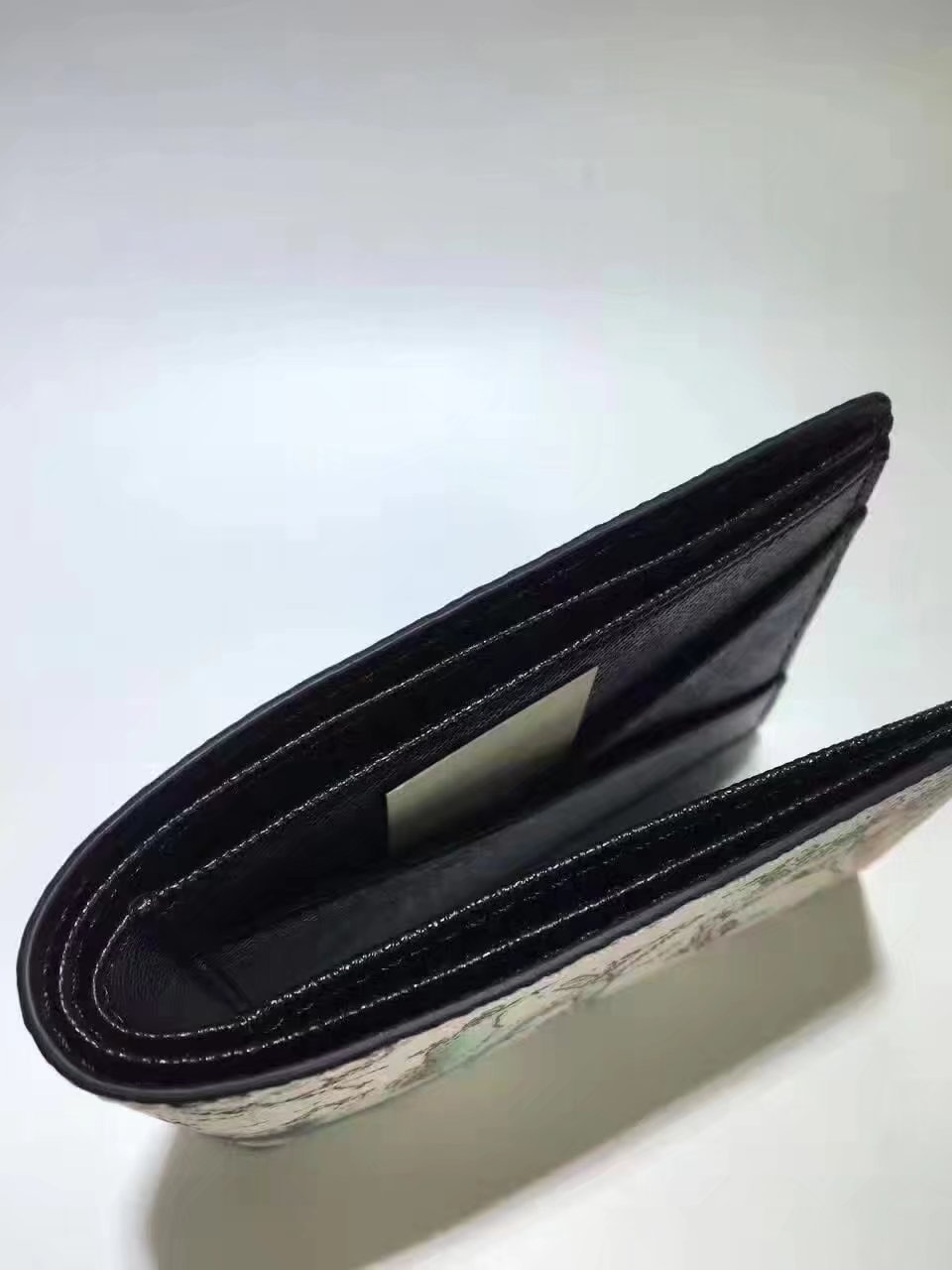 Louis Vuitton M62607 Multiple Wallet Blanc