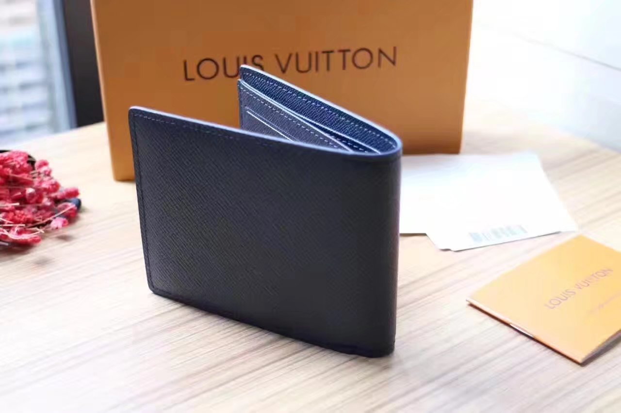 Louis Vuitton M64015 Multiple Wallet Ocean Taiga Leather Stripe