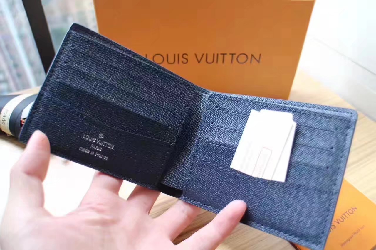 Louis Vuitton M64015 Multiple Wallet Ocean Taiga Leather Stripe