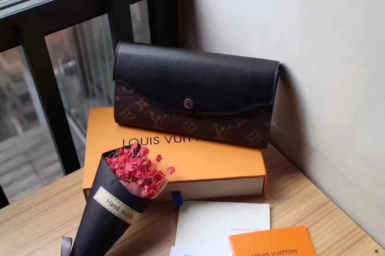 Louis Vuitton M64098 Sarah Wallet Monogram Black