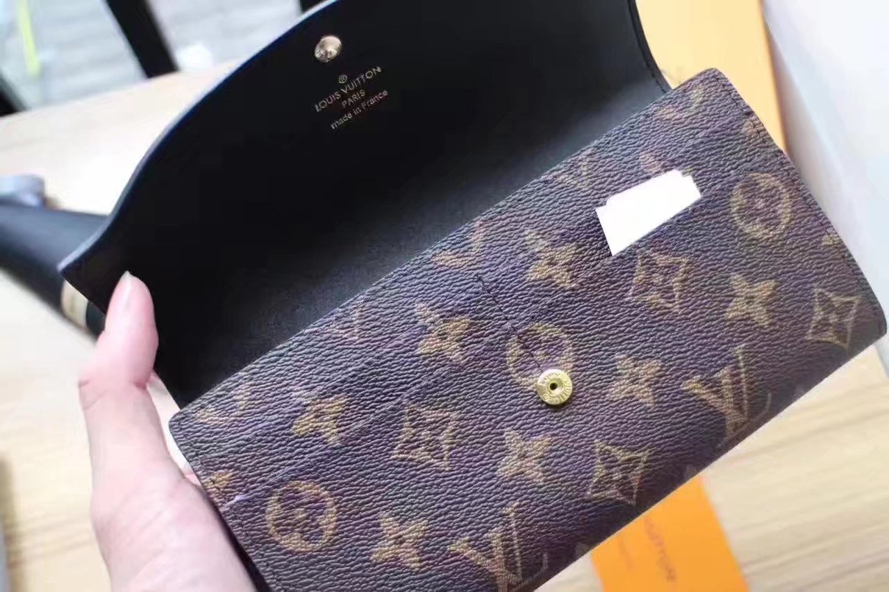 Louis Vuitton M64098 Sarah Wallet Monogram Black