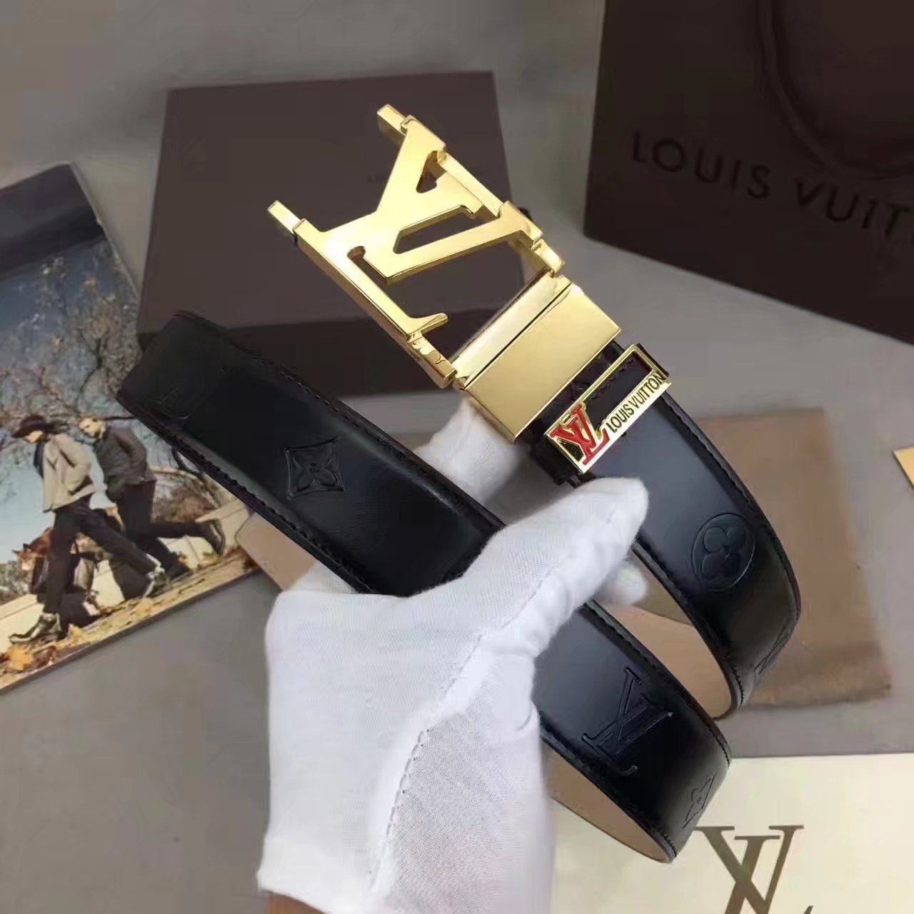 Louis Vuitton Men Reversible Belt With Gold Buckle 009