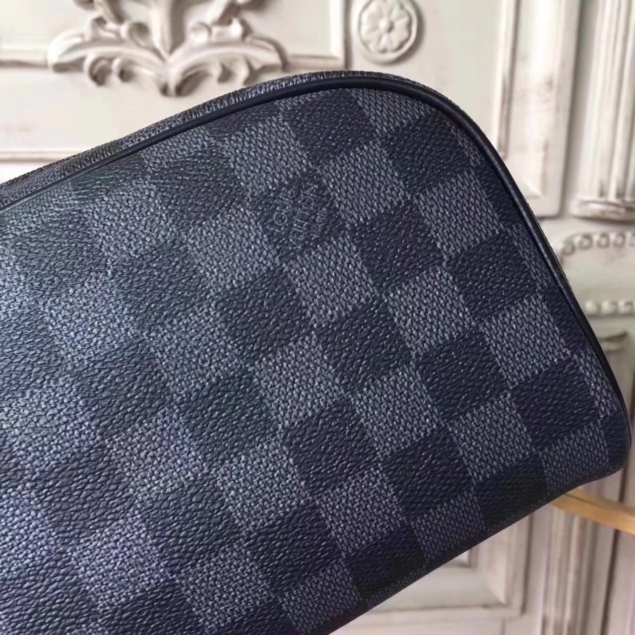 Louis Vuitton N47526 King Size Toiletry Bag Damier Graphite Canvas