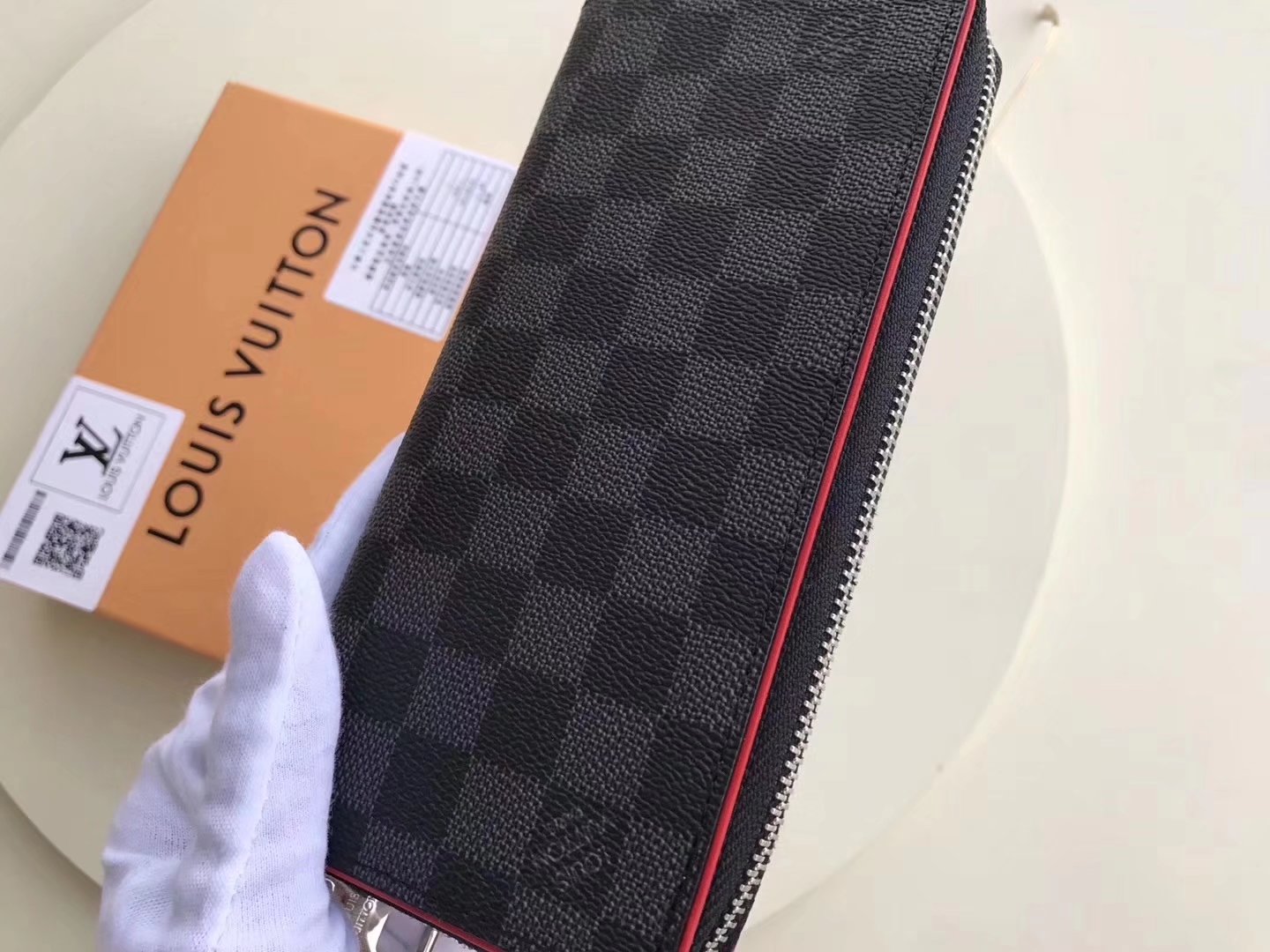 Louis Vuitton N63304 Men Zippy Wallet Vertical Damier Graphite Bordeaux