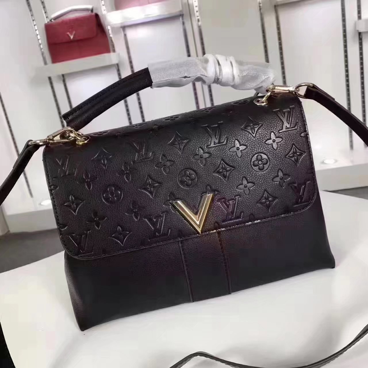 Louis vuitton M51989 Very Onle Handle Bag Noir