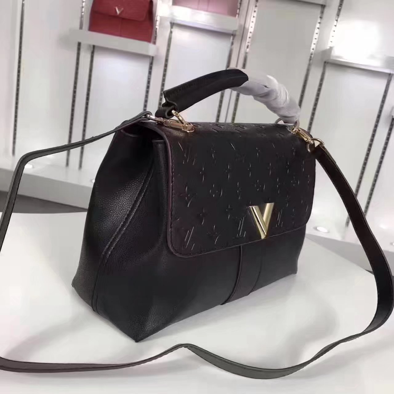 Louis vuitton M51989 Very Onle Handle Bag Noir