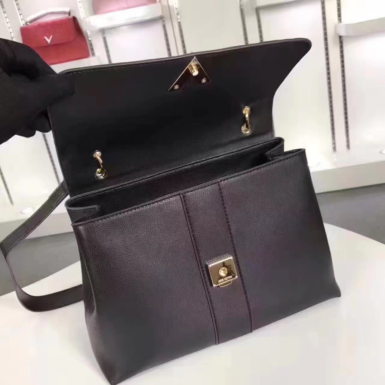 Louis vuitton M51989 Very Onle Handle Bag Noir