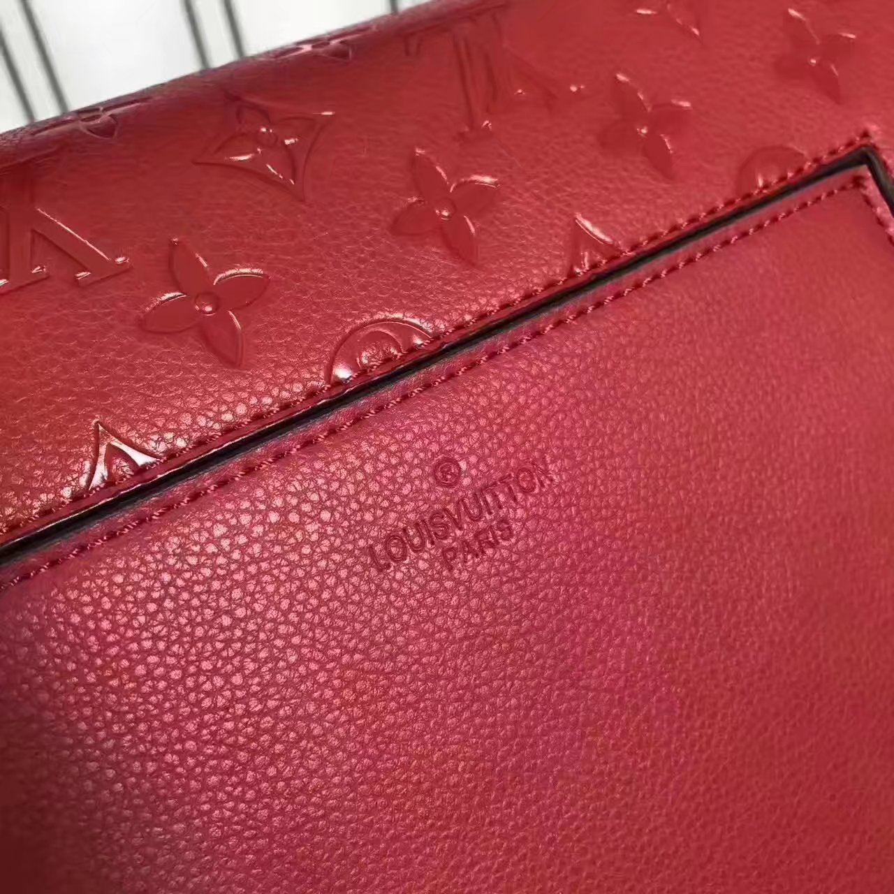 Louis vuitton M51989 Very Onle Handle Bag Red