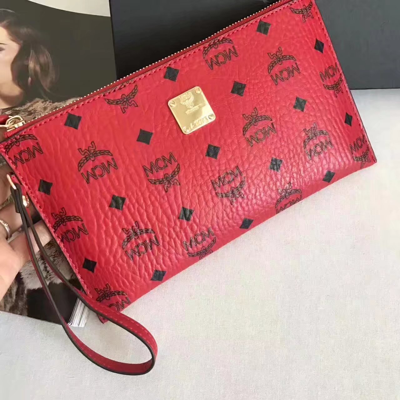 MCM Stark Pouch With Wristlet Red