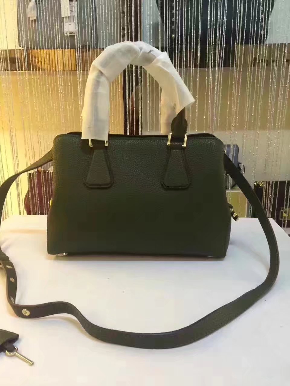 Michael Kors Mercer Large Color-Block Patent Leather Green