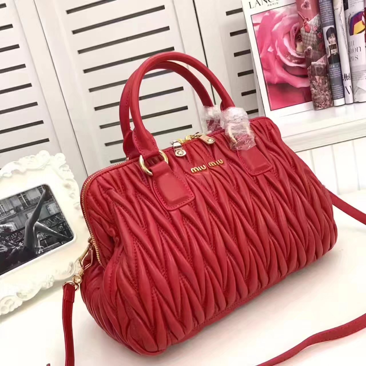 Miu Miu Matelasse Women Zip Tote Bag Red