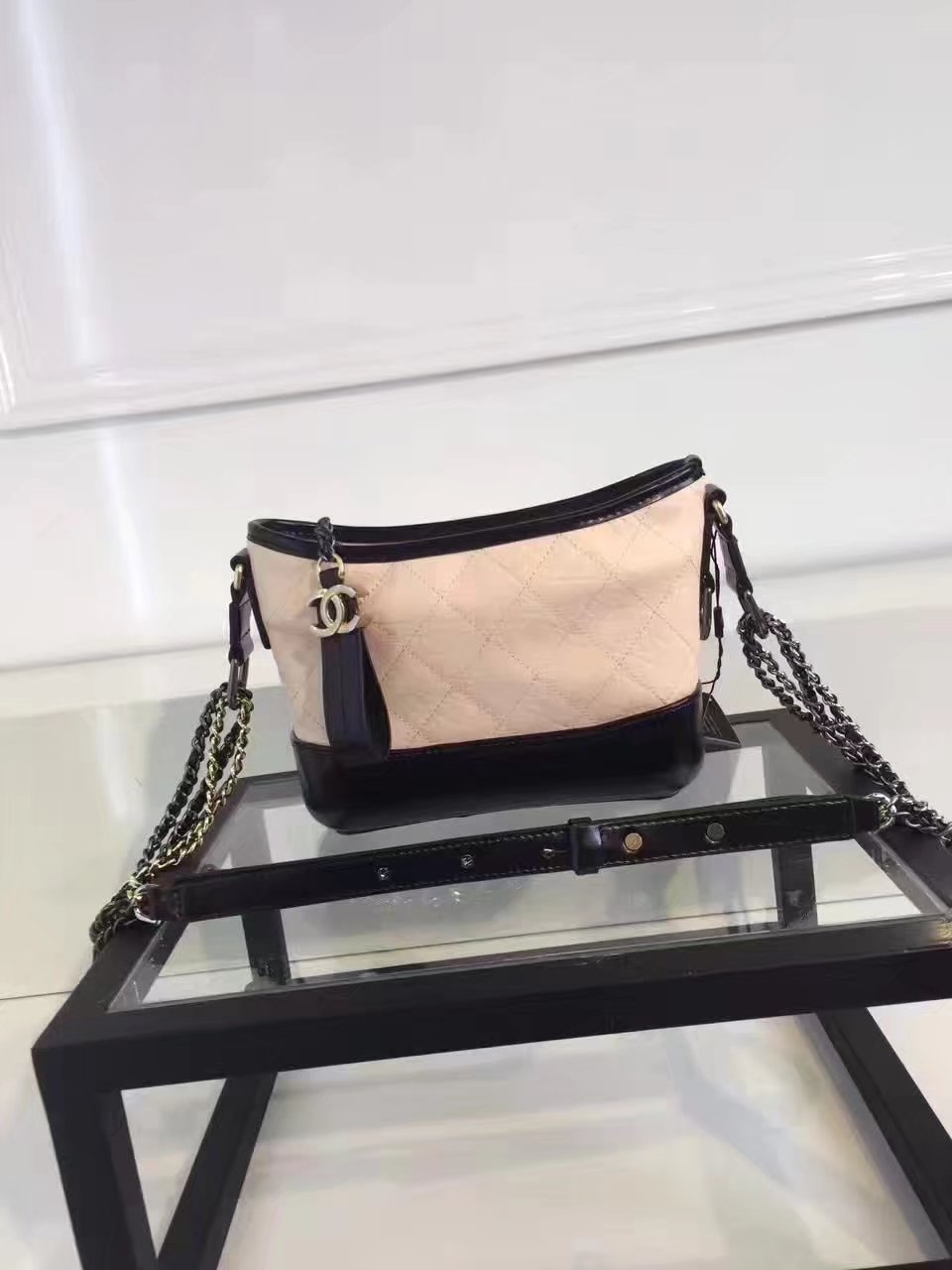 Original Chanel Gabrielle Leather Hobo Bag Pink