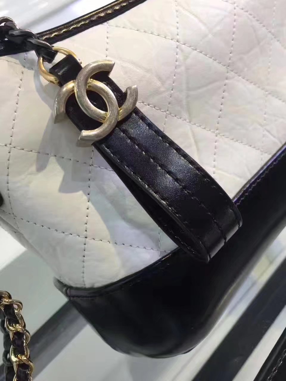 Original Chanel Gabrielle Leather Hobo Bag White