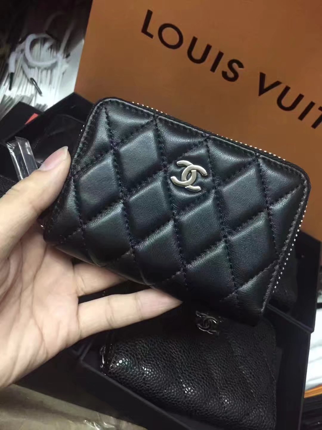 Original Chanel Women Mini Zipper Wallet Black