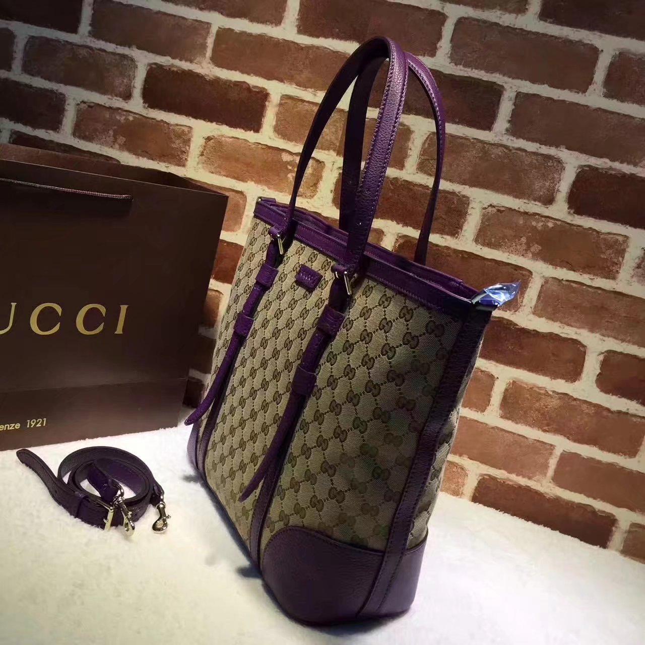 Original Gucci 387602 GG Supreme Women Tote Bag Purple