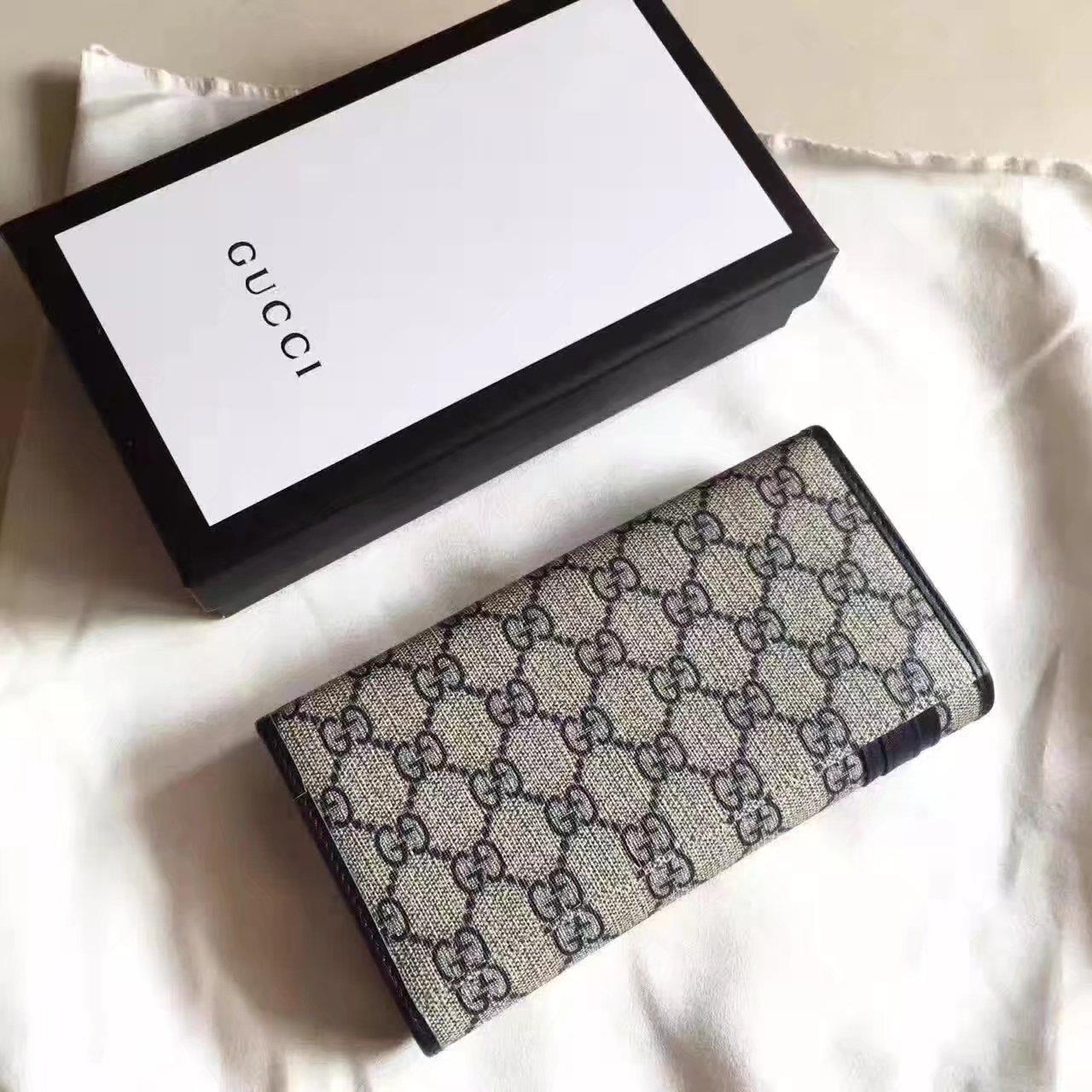 Original Quaility Gucci 212186 GG Supreme Men Wallet Grey