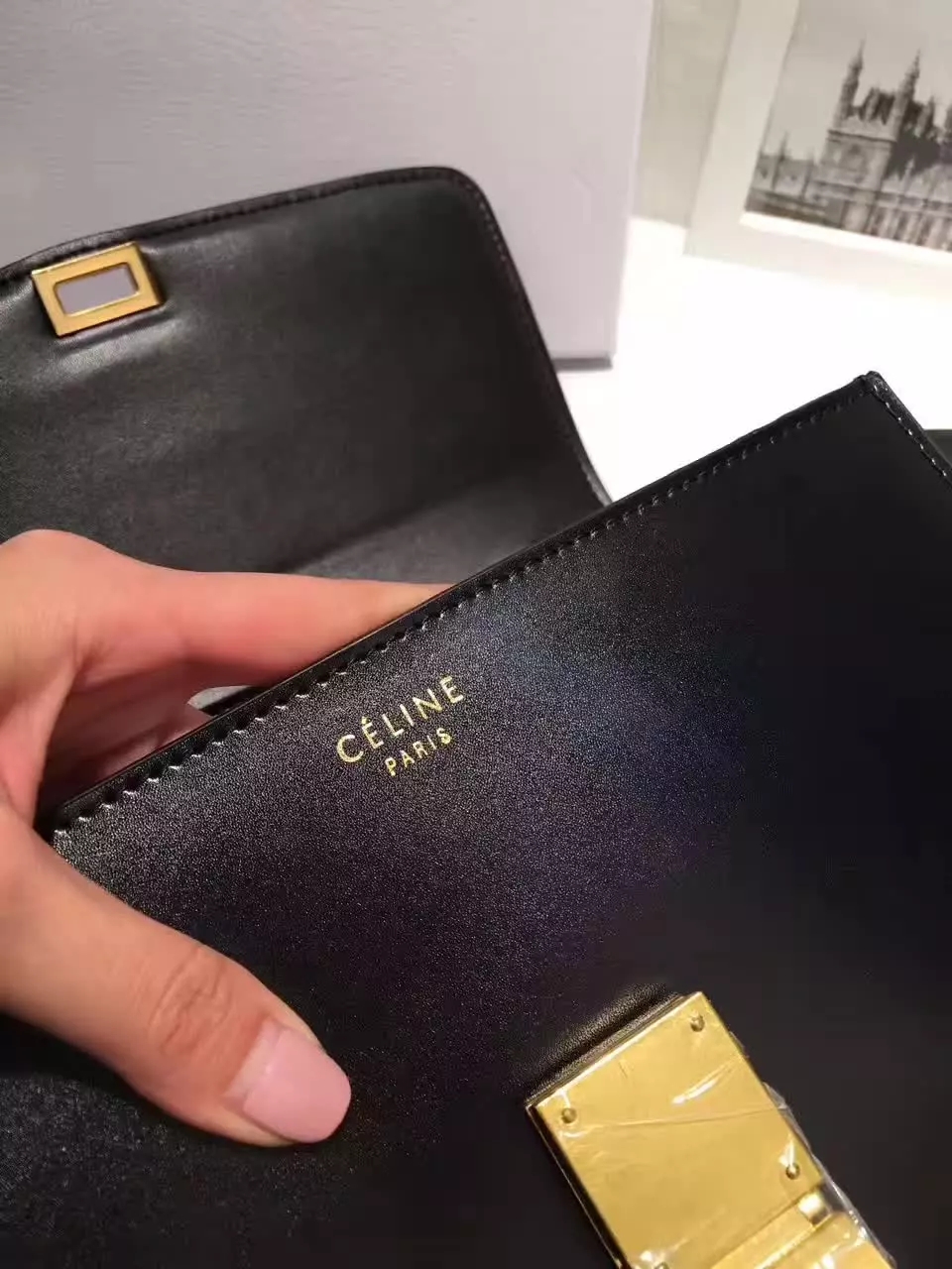 Original Quality Celine Clasp Classic Box Bag Medium Black