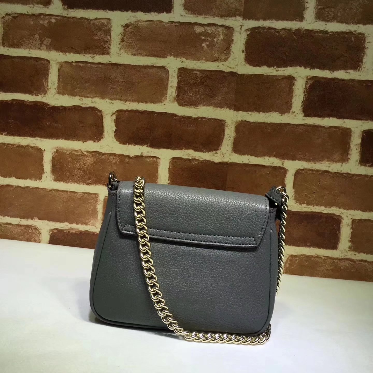 Original Quality Gucci 323190 Flap Chain  Leather Shoulder Bag Grey