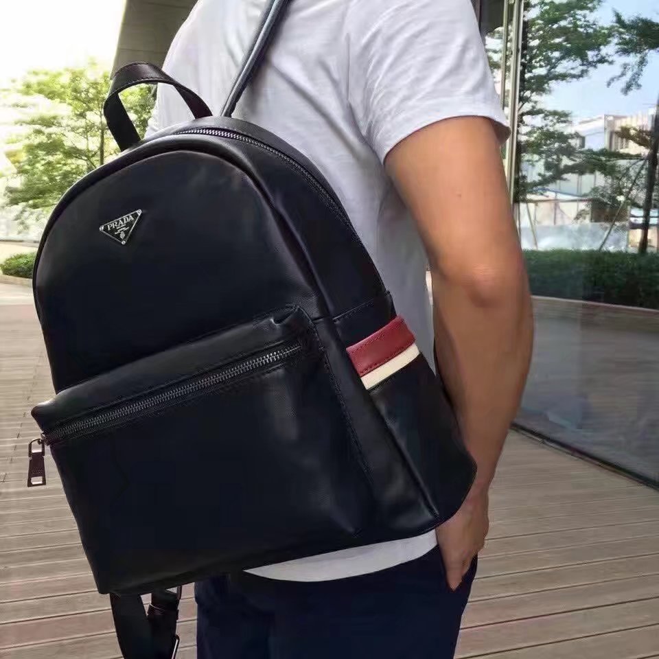 Prada 1002 Men Backpack Black