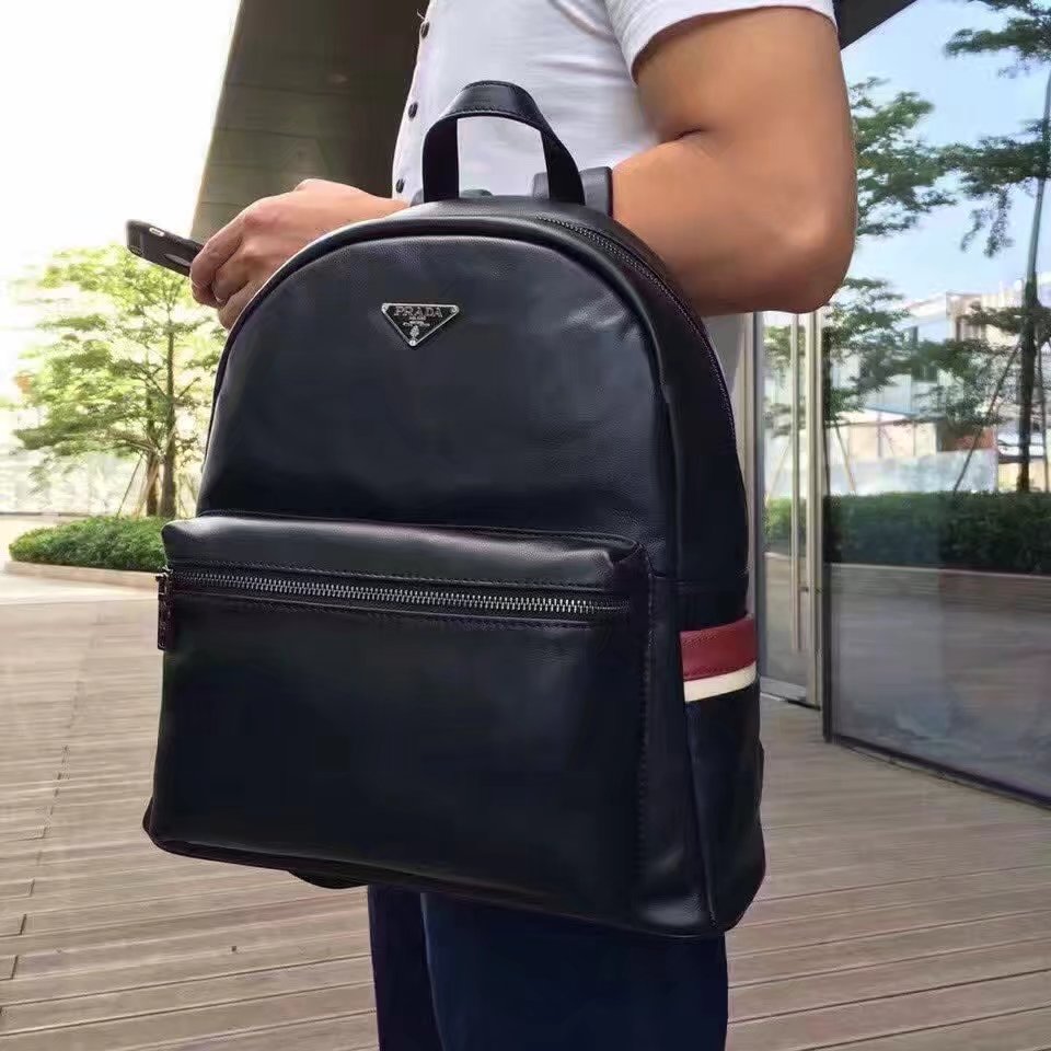 Prada 1002 Men Backpack Black